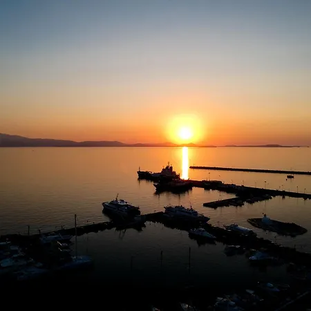 Naxos Town 5 Sunset And Sea View Next To The 公寓 *